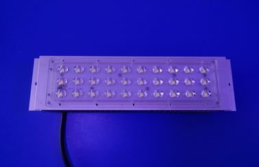 ซื้อ 30W 70X155 องศาเลนส์และบอร์ด PCB พร้อมเมาท์ชิป Bridgelux LED 160-170LM / W การผลิตออนไลน์