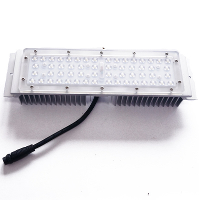 ซื้อ SMD 3030 โมดูลเลนส์ Led, 56 in 1 เลนส์ไฟถนน Led PC เกรดออปติคอล การผลิตออนไลน์