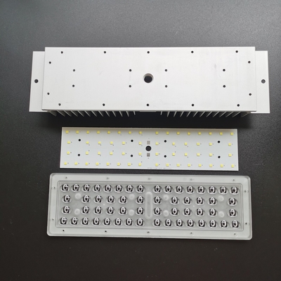 ซื้อ เลนส์ไฟถนน Led แสงแบบออพติคอลเลนส์ LED 56W สำหรับโคมไฟถนน การผลิตออนไลน์