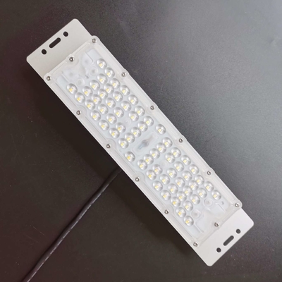 ซื้อ โมดูลไฟถนน Led 64 64 ใน, โมดูลเลนส์ Led พร้อม SMD 3030 ไฟ Led สำหรับโคมไฟถนน การผลิตออนไลน์