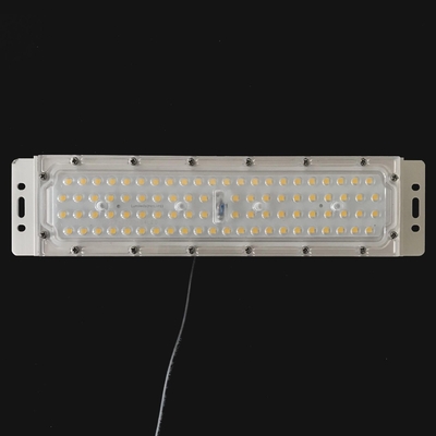 ซื้อ ชุดระบายความร้อน 14 Parallel 3030 LED Lens 50w Optical PC Led Street Light Lens การผลิตออนไลน์