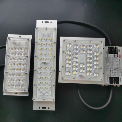 ซื้อ 50W SMD 5050 LED Street Light ส่วนประกอบ, Led Lens 236x70mm 130x130mm การผลิตออนไลน์