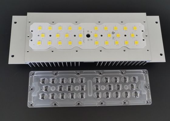 7070 SMD LED Street Light Module ด้วยมุมรังสี 158x103 องศา และ 5050 SMD LED Chip สําหรับการส่องแสงทางเท้า 50W-120W