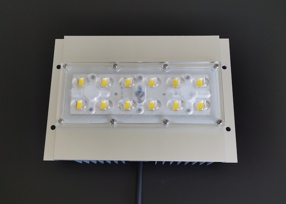7070 SMD LED Street Light Module 158x103 องศา 60W ออกแสงขาว