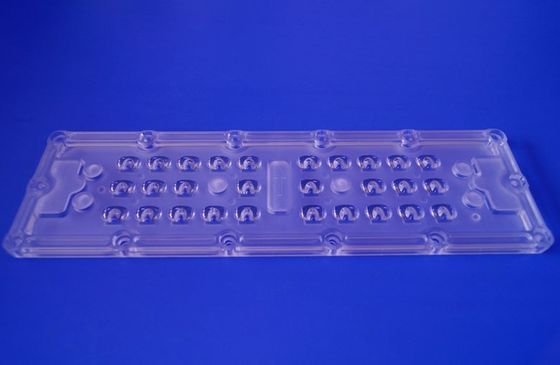 อาร์เรย์เลนส์ LED SMD 5050 แบบกำหนดเอง 28 in 1 พร้อมมุมลำแสง 80x150 องศาสำหรับไฟถนน