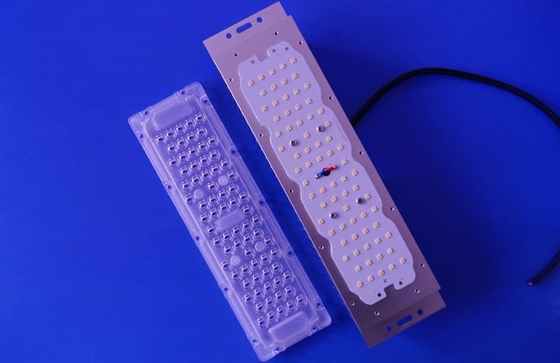 กันน้ำ SMD 3030 50 วัตต์เครื่องยนต์ไฟ LED โมดูล 80 * 150 องศาพร้อมเลนส์