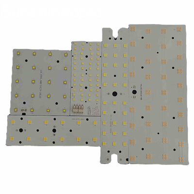 ผู้ผลิตบอร์ด PCB LED SMD แบบกำหนดเอง PCB อลูมิเนียมพร้อมทองแดง 1oz ขนาดรูขั้นต่ำ 0.2 มม